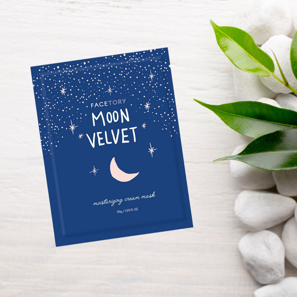 moisturizing cream mask with hydrating formula in single‑use pouch for curated gift boxes
